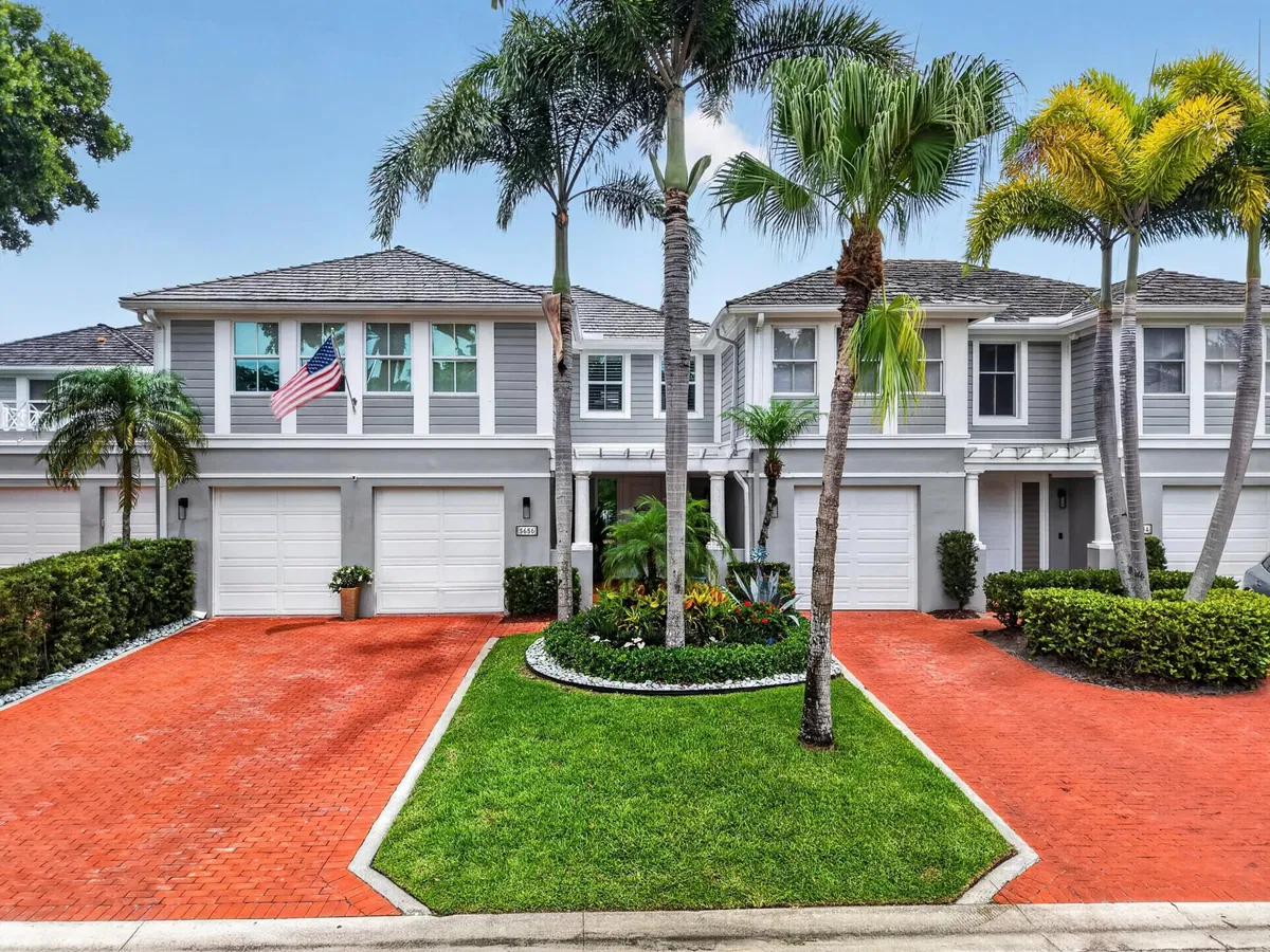 Woodfield Country Club Residence photo 67