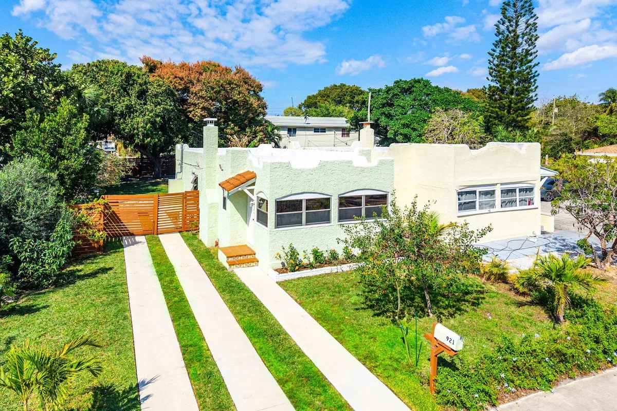 Residence photo 28