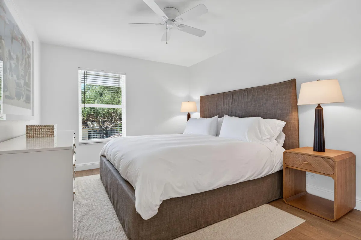  Residence photo 13