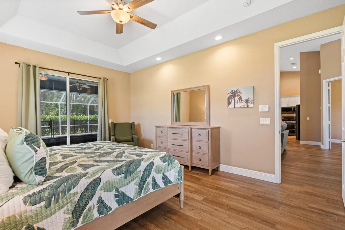 Residence photo 22