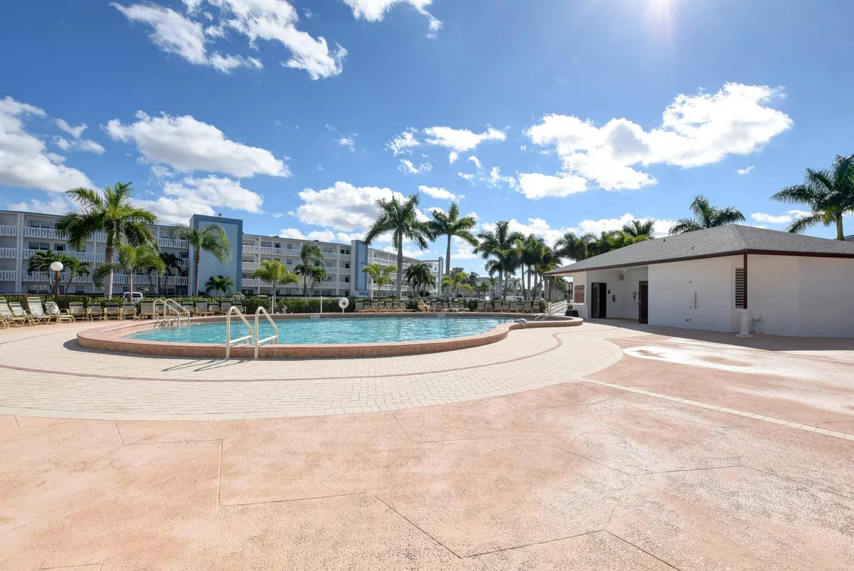 Residence photo 40