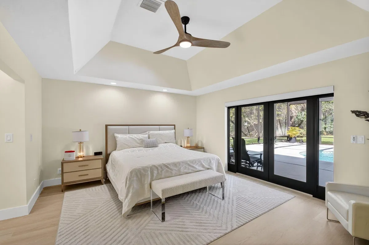 Pinewood Residence photo 25