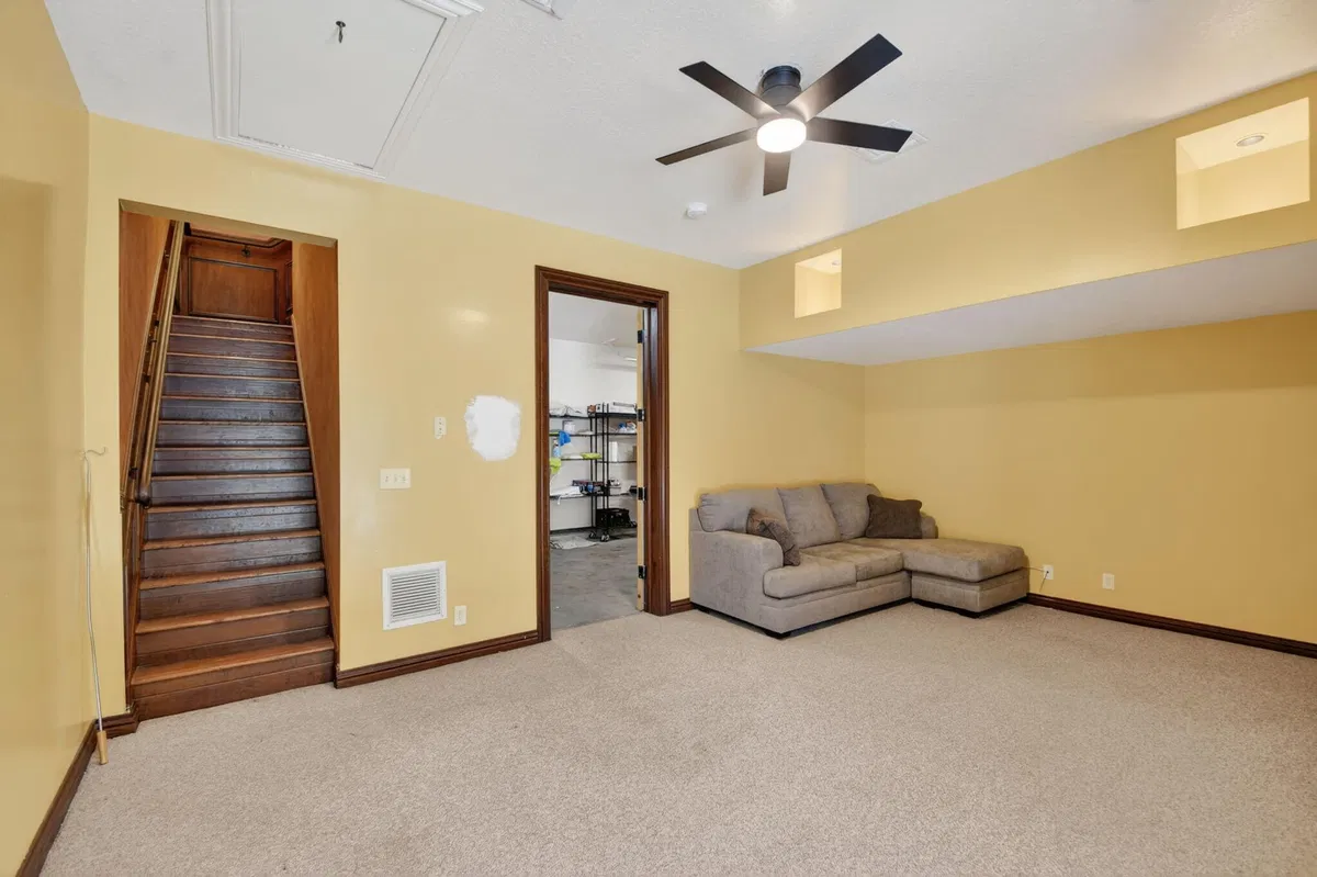 Pinewood Residence photo 64