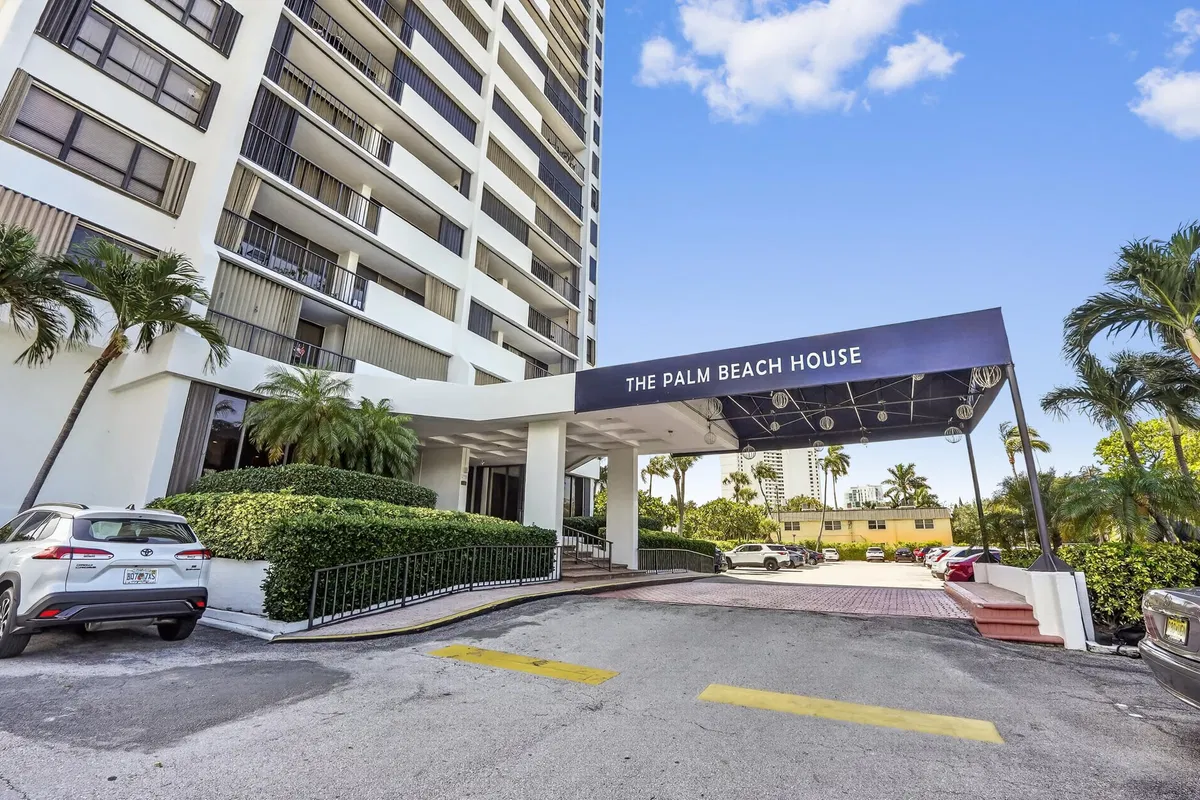 Palm Beach House Unit 1106 photo 19