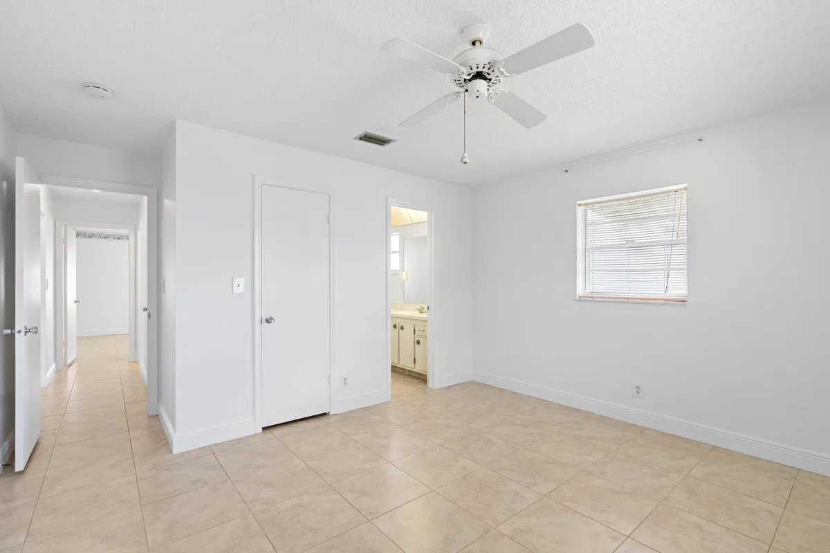  Residence photo 13
