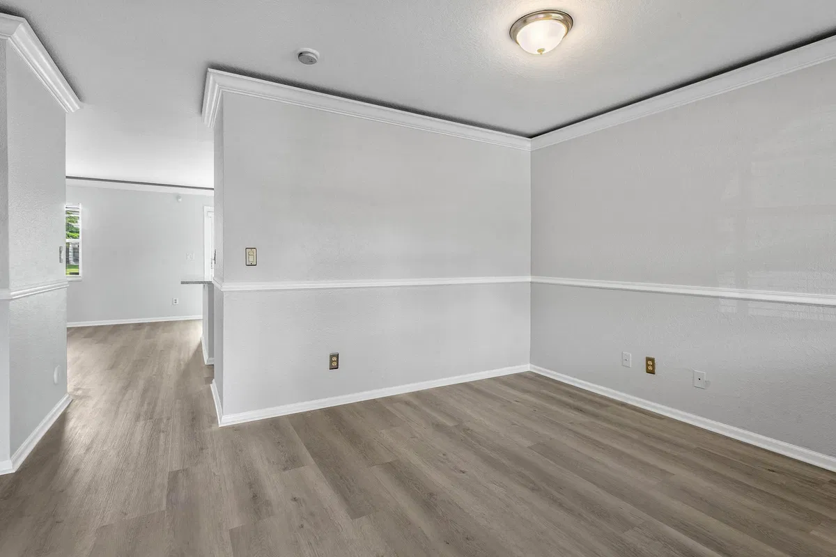 Residence photo 4