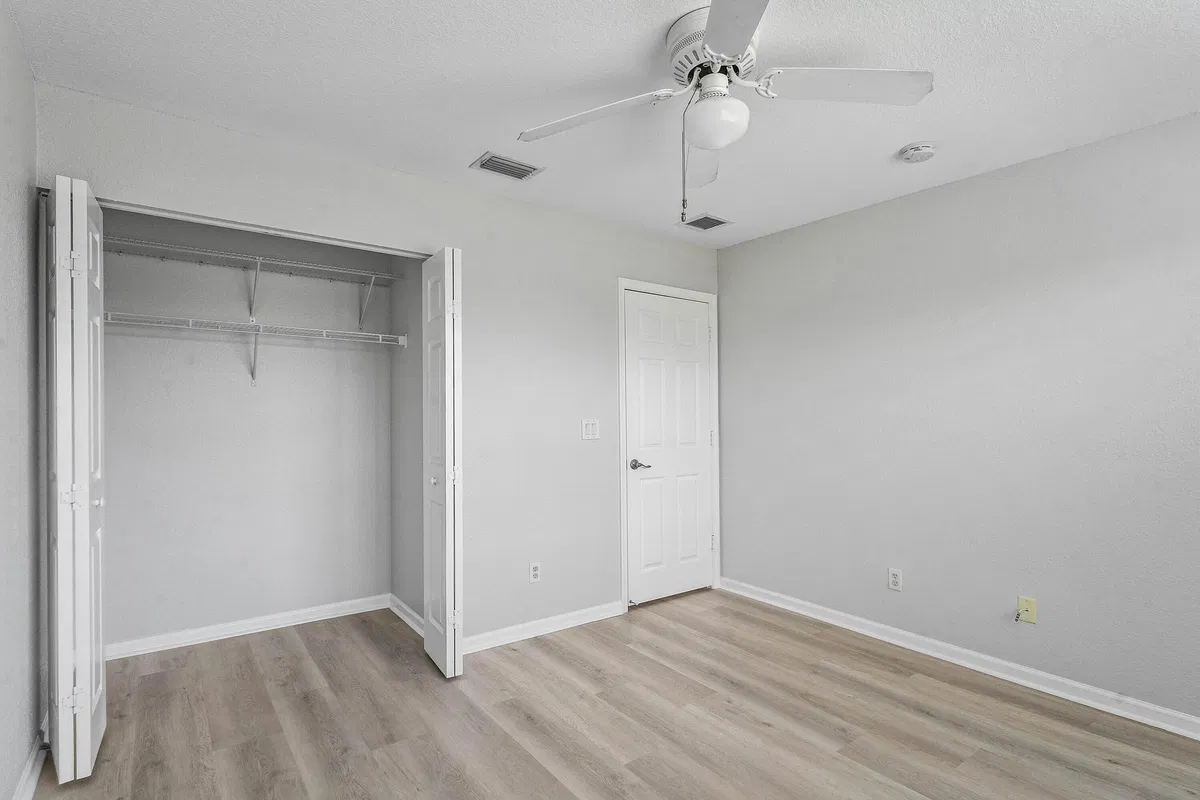 Residence photo 22