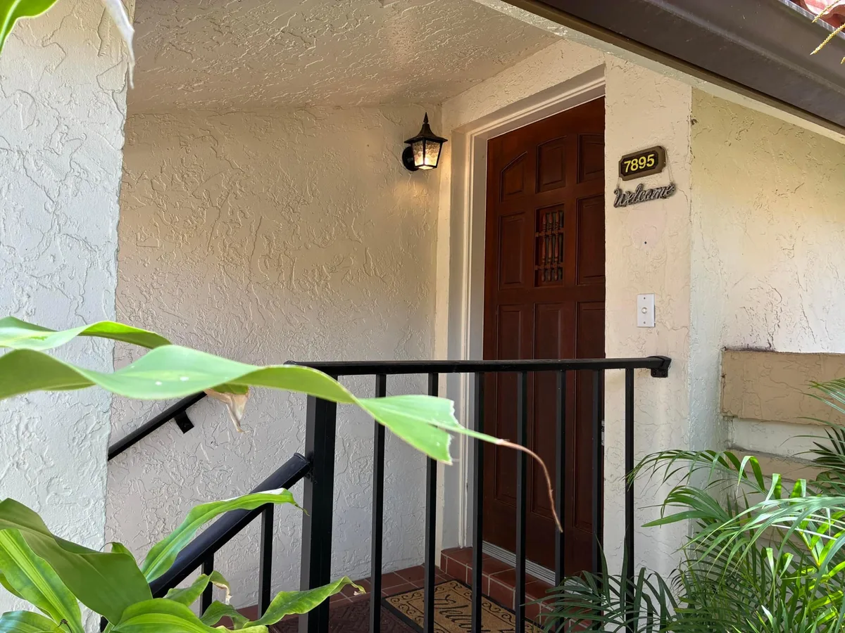 Residence photo 4