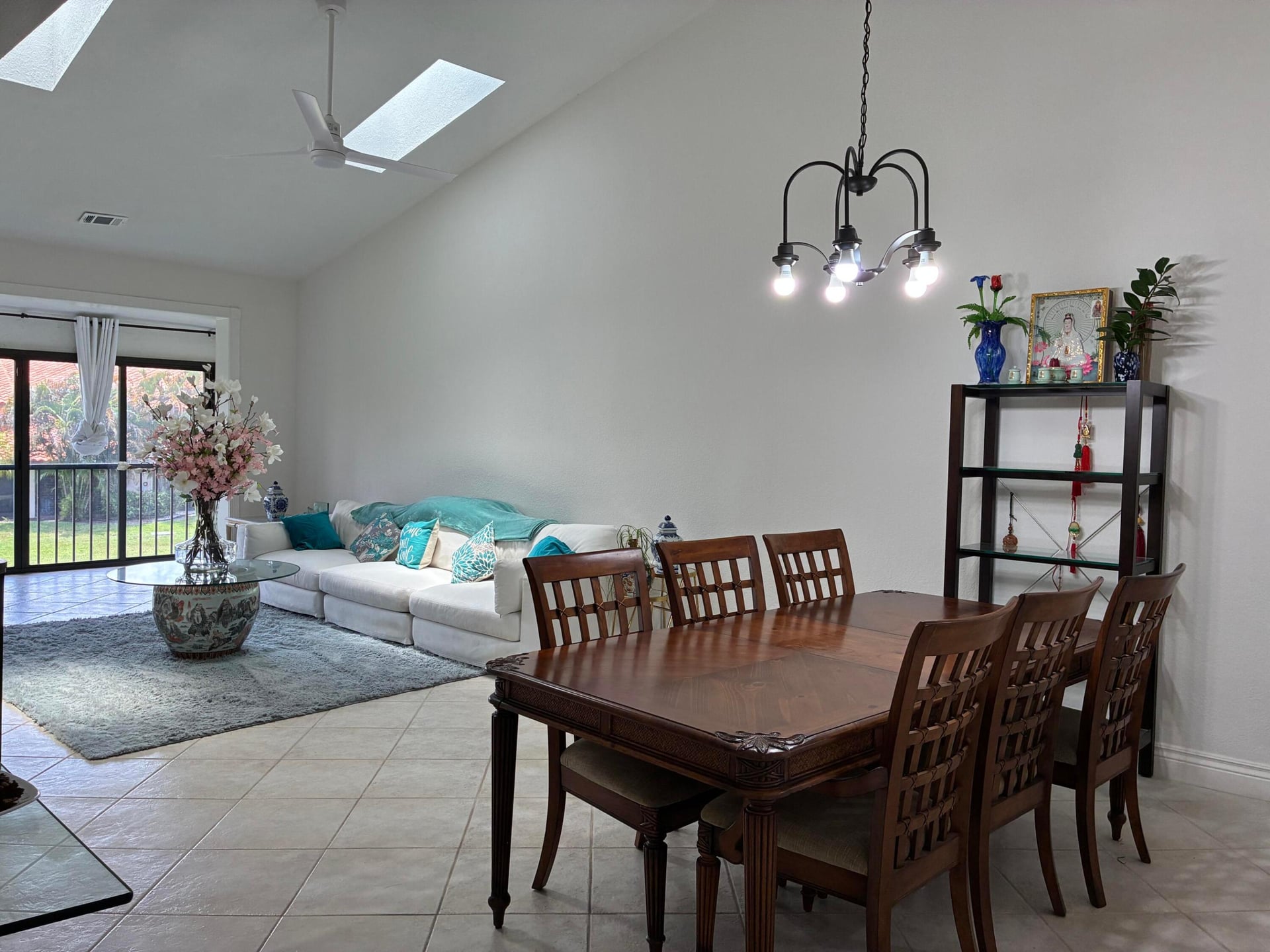 Residence photo 19