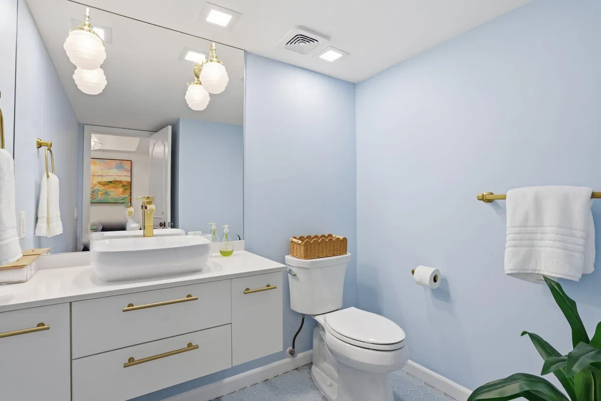 600 S Ocean Boca Unit 6010 photo 16