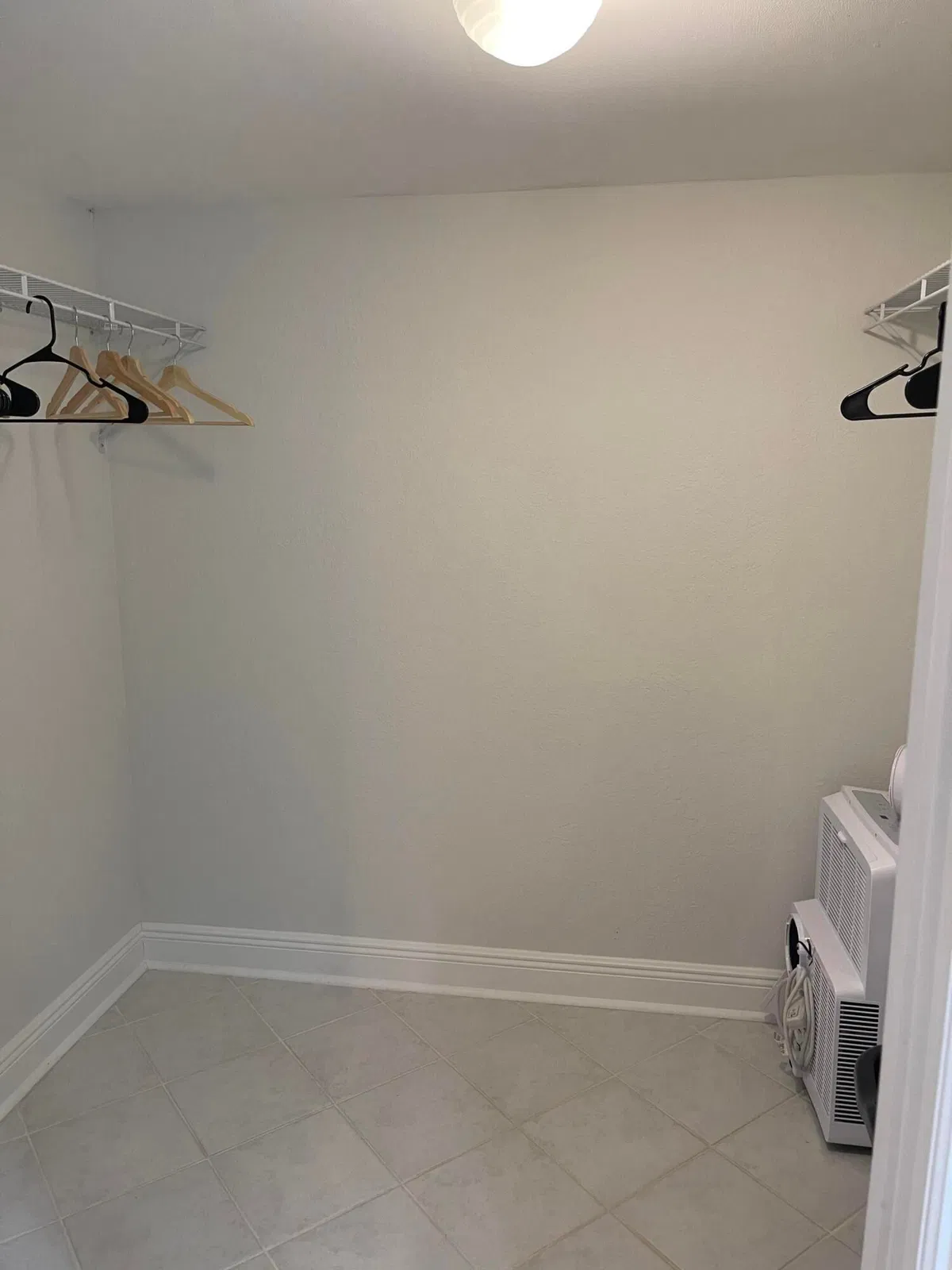 Unit 203 photo 13