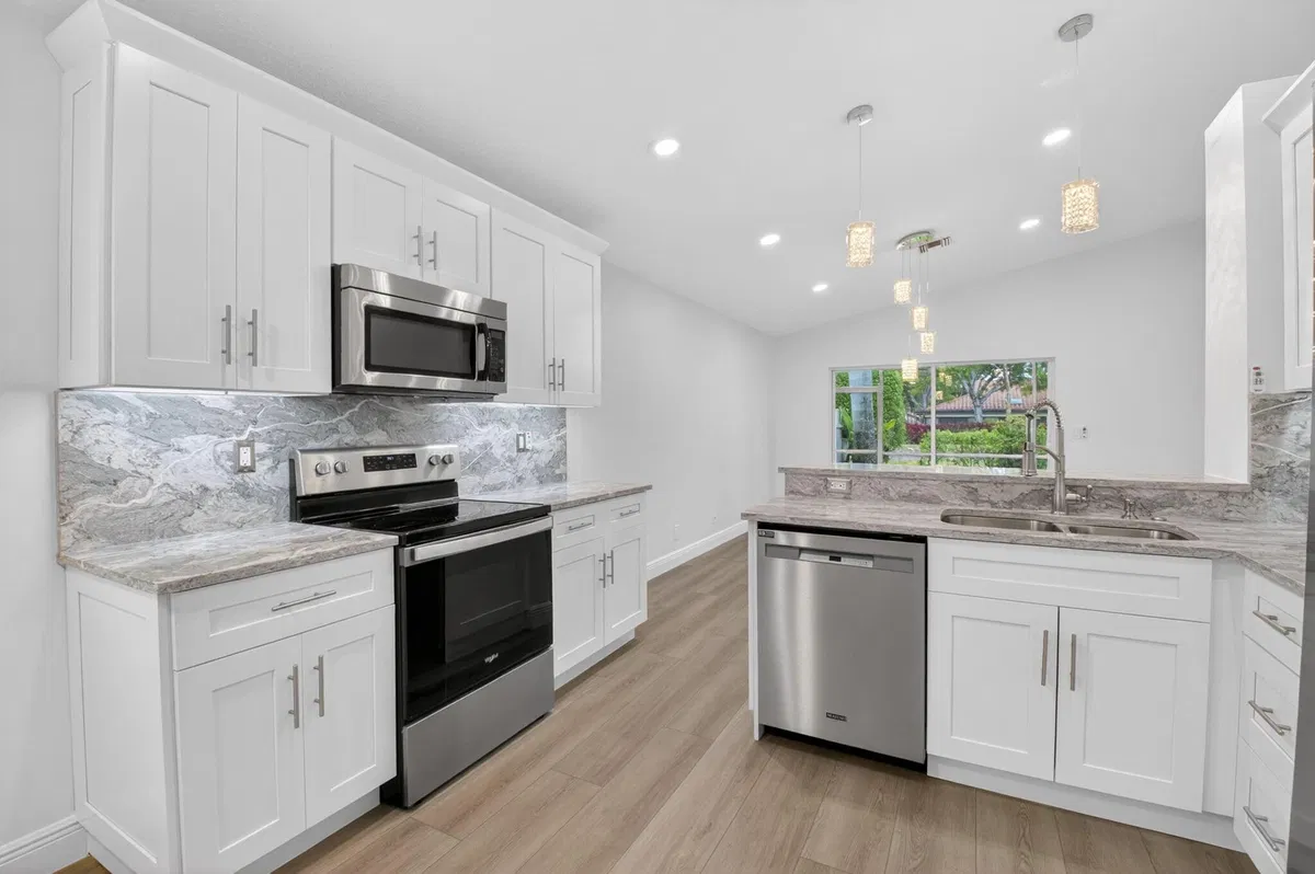  Residence photo 43