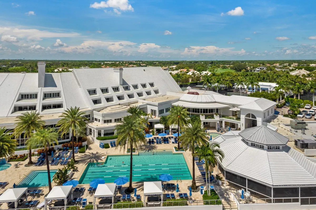 Admirals Cove Residence photo 34
