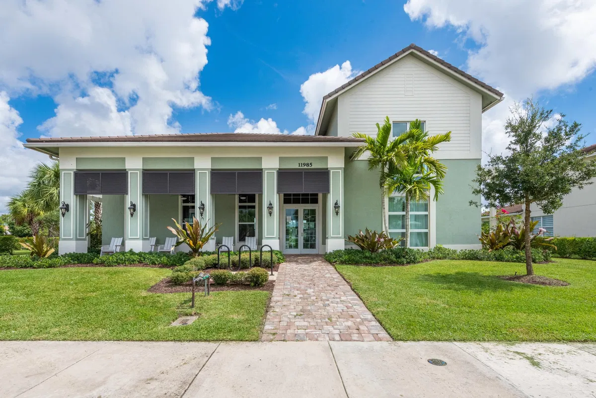 Residence photo 28