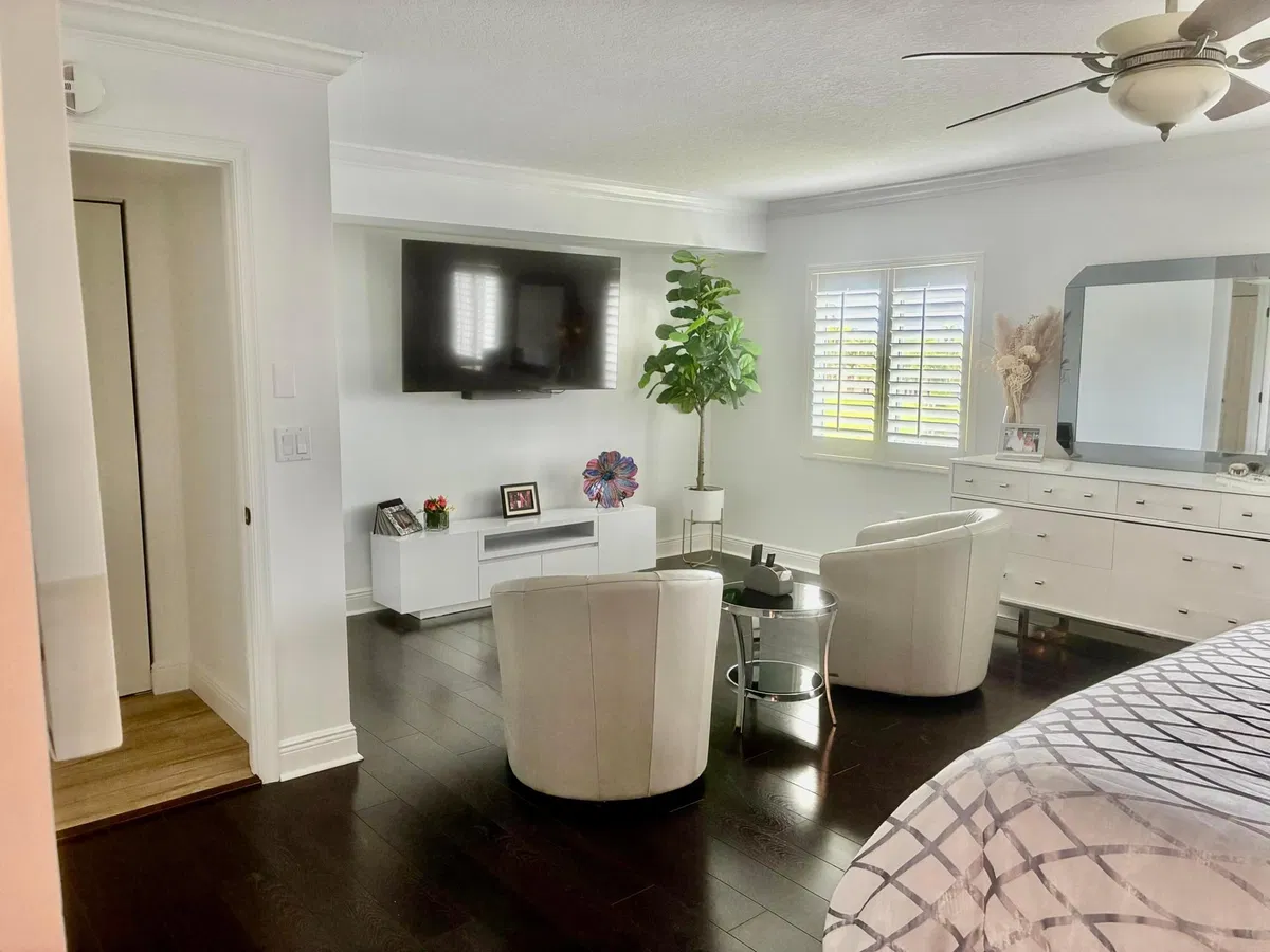  Unit 303 photo 28