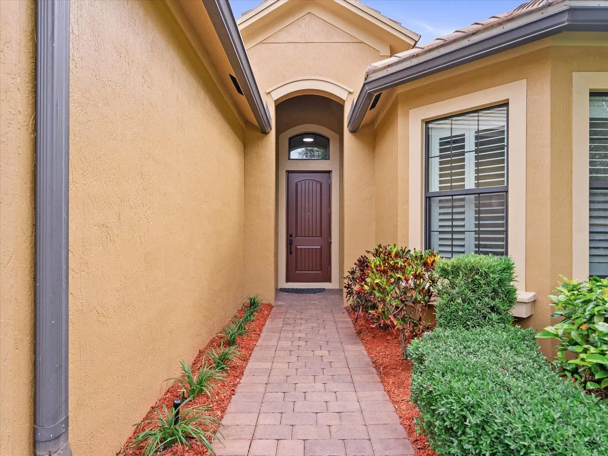Residence photo 46
