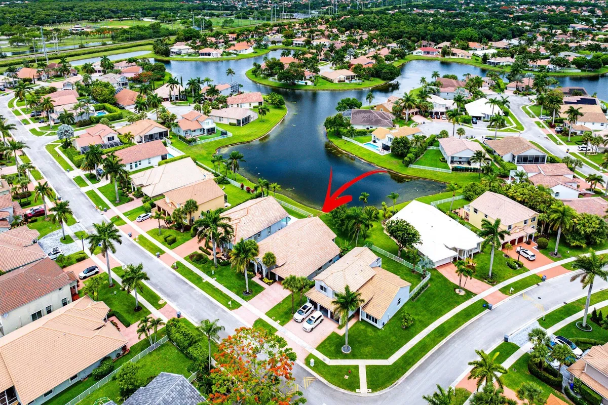 Boca Isles Residence photo 34