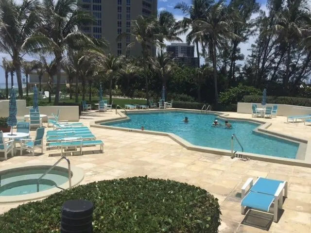 Singer Island Unit 10c photo 31