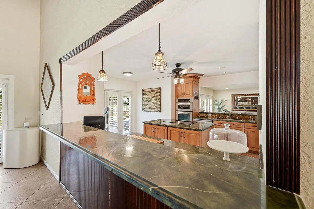 Residence photo 46