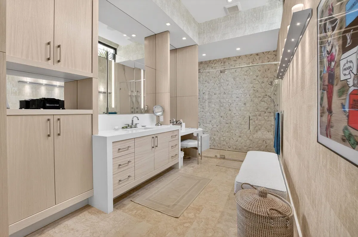St. Andrews Country Club Residence photo 19