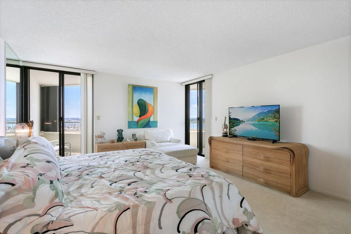 Singer Island Unit 23c photo 16