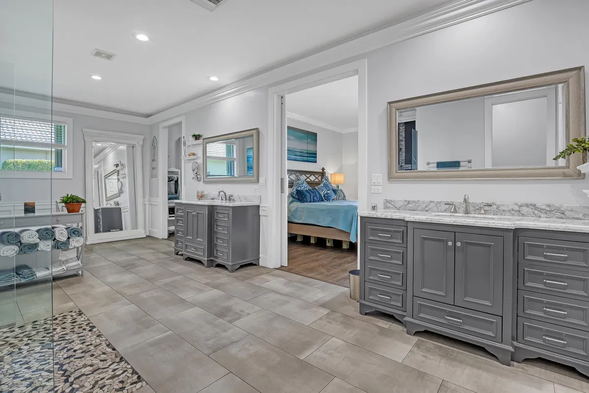 Residence photo 19