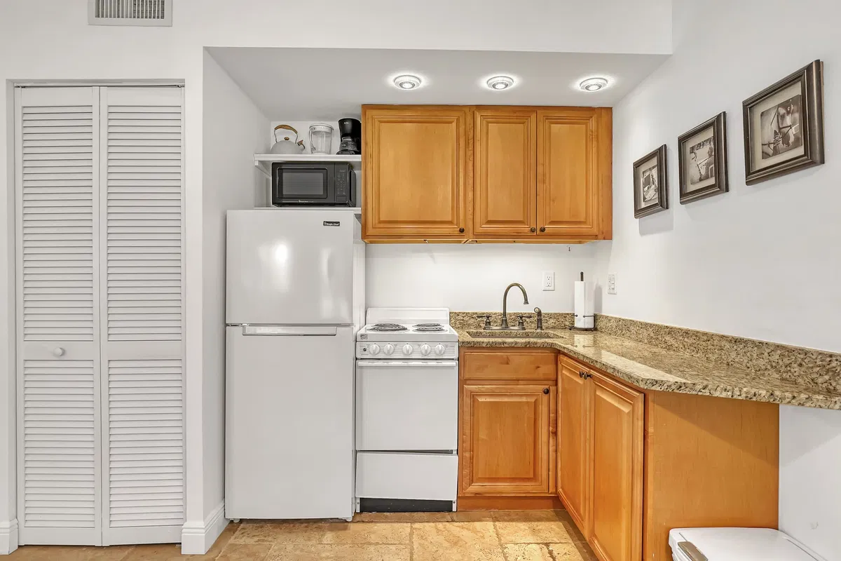 Tennis Lodges Wellington Unit 408 photo 7