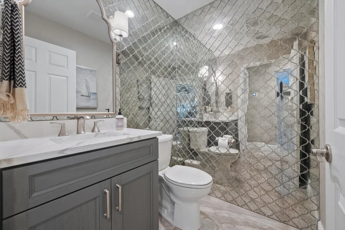 Pinewood Residence photo 43