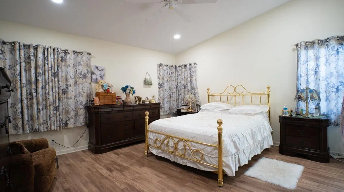  Residence photo 10