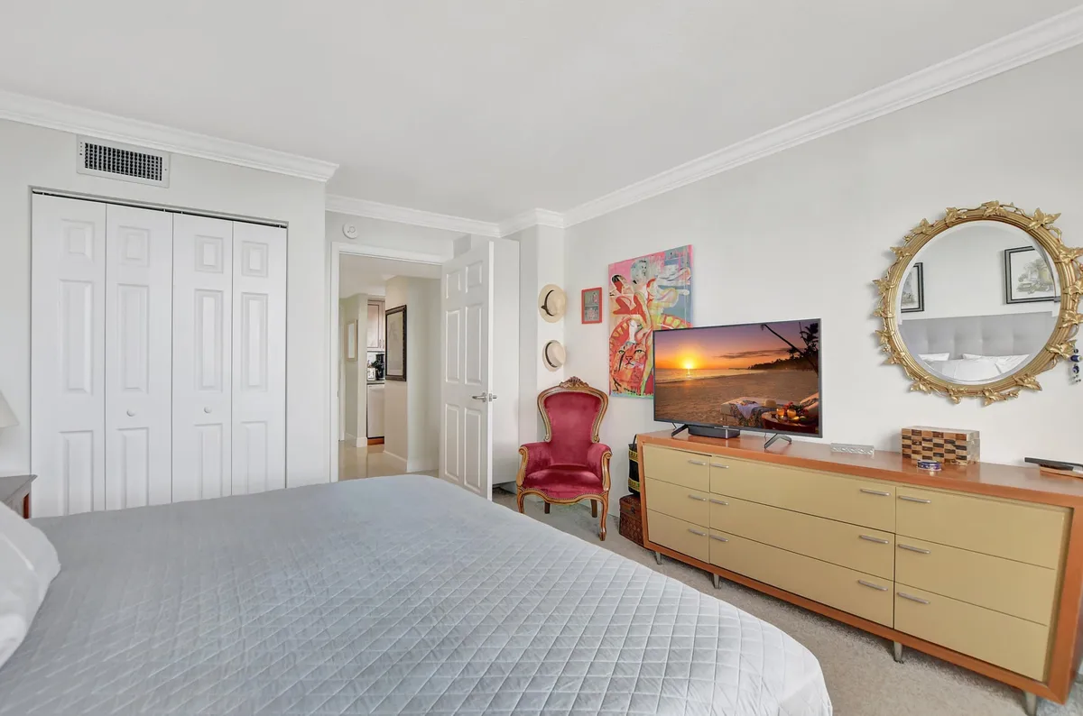 Boca Towers Unit 1405e photo 25