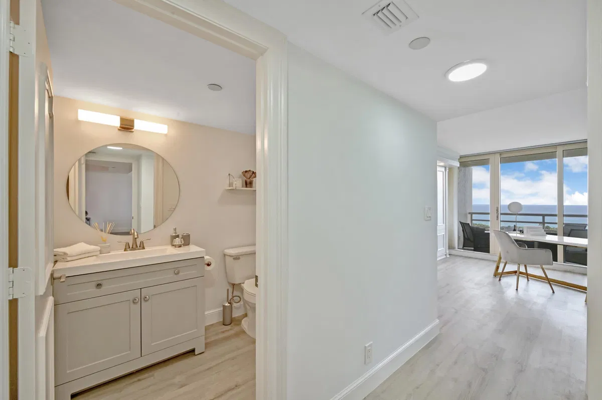 Sea Ranch Club of Boca Unit Unit 1008 photo 25