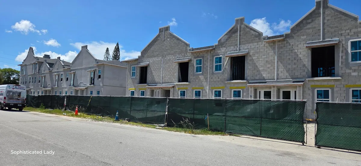 Residence photo 4