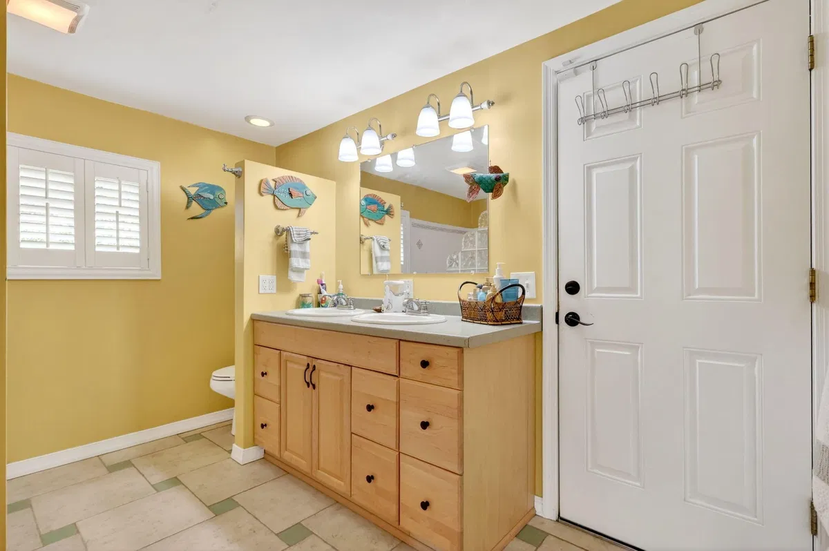  Residence photo 25