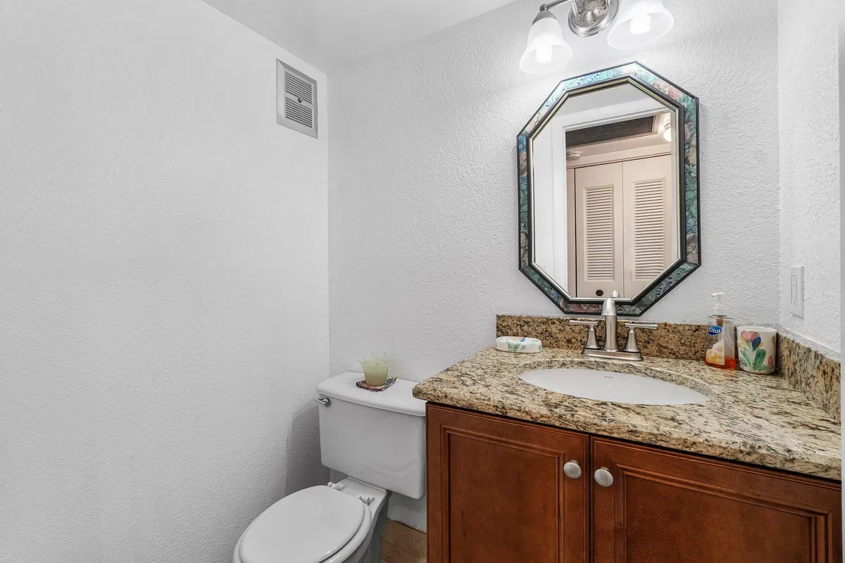 Residence photo 7