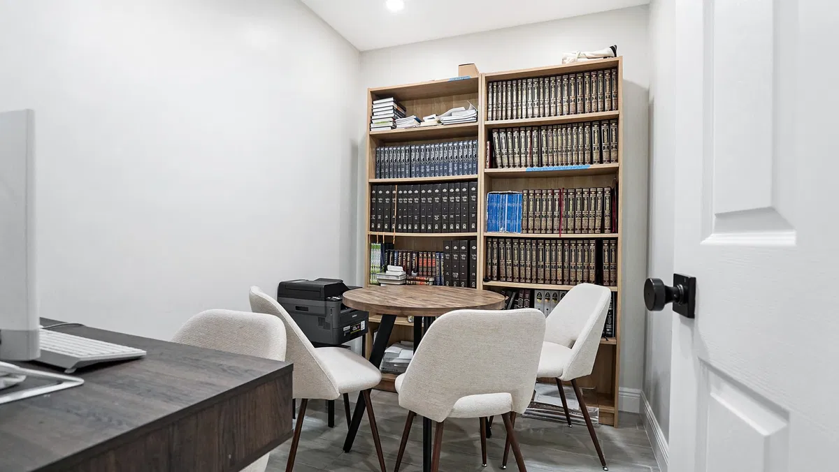 Residence photo 31