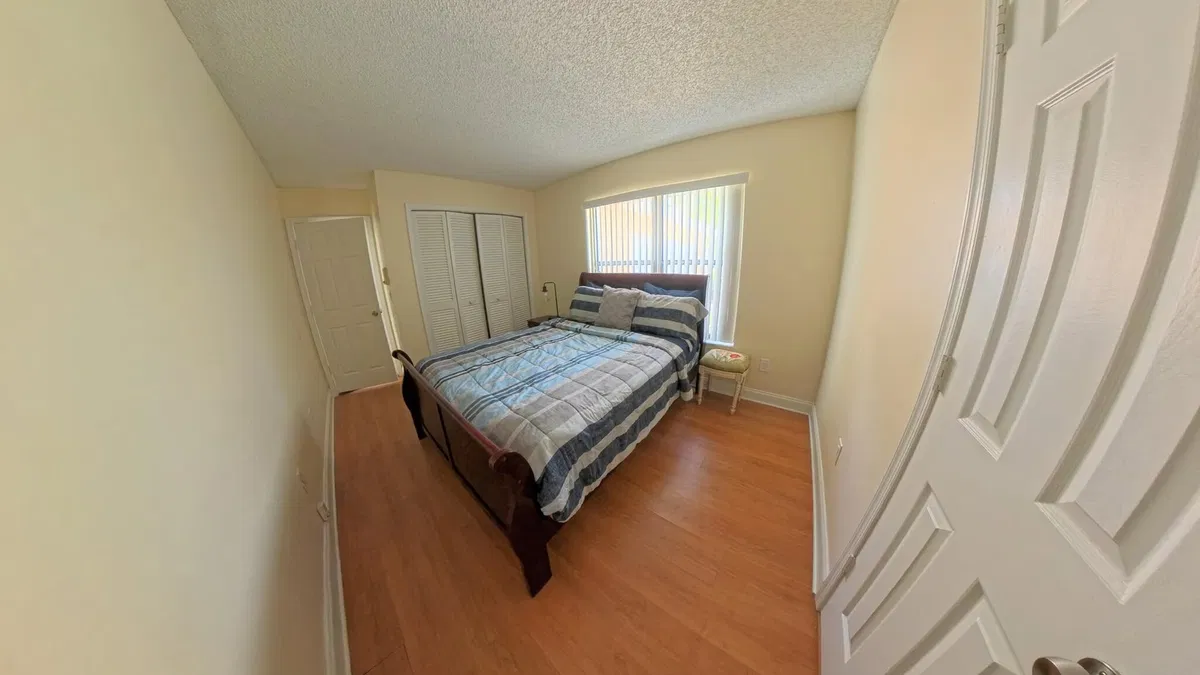  Residence photo 34