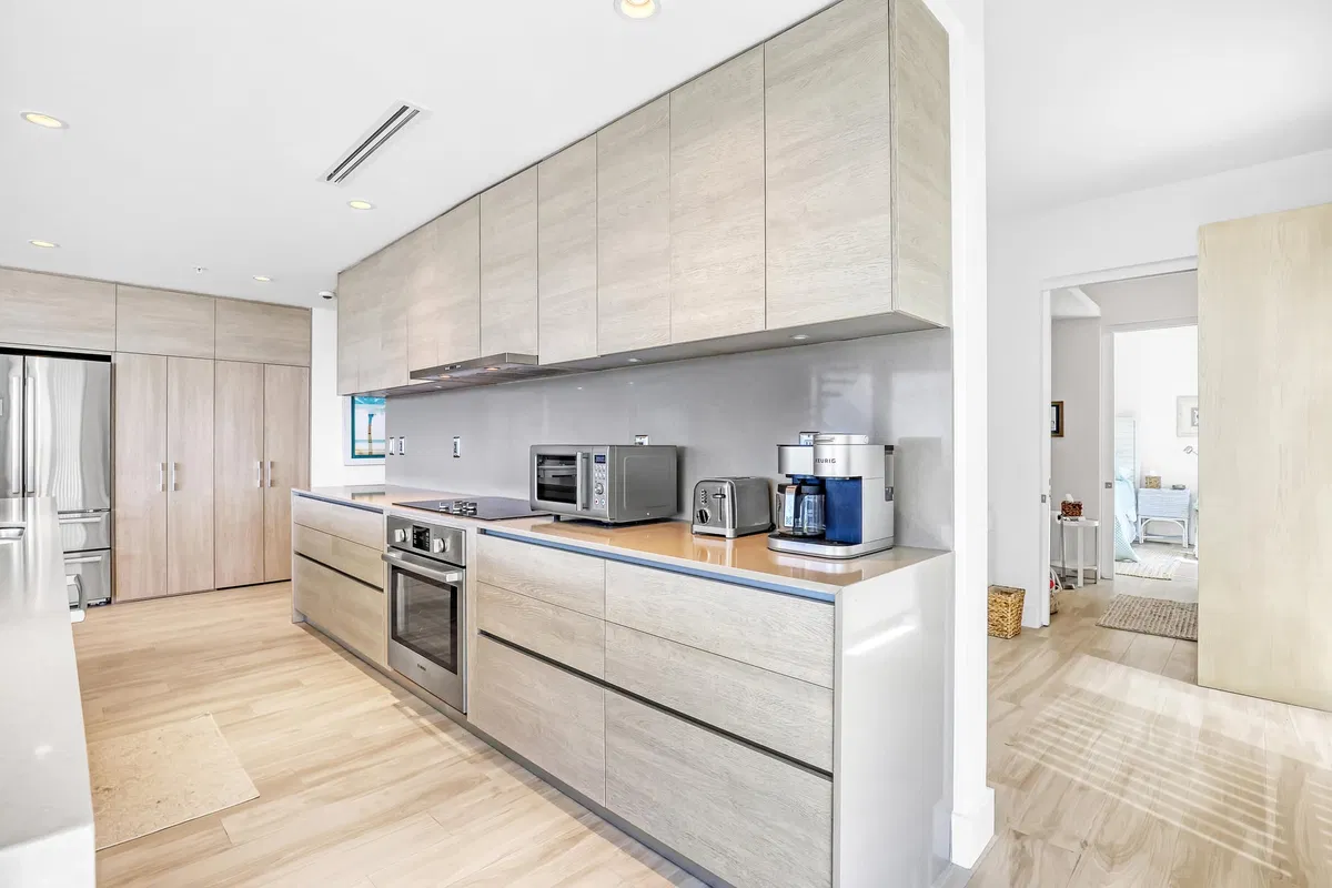 Singer Island Unit 305 photo 19