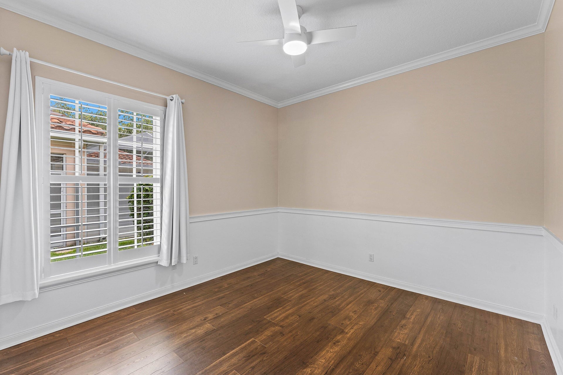 Residence photo 25
