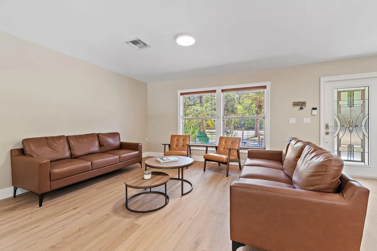 Residence photo 13