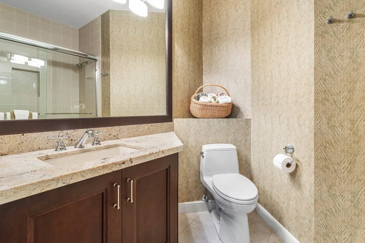 Woodfield Country Club Residence photo 16