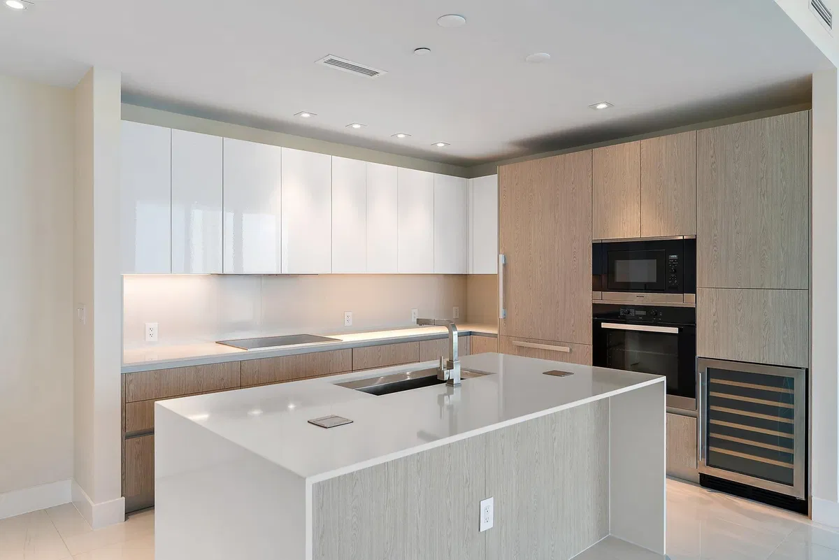 Amrit Ocean Resort & Residences Unit H1206 photo 7