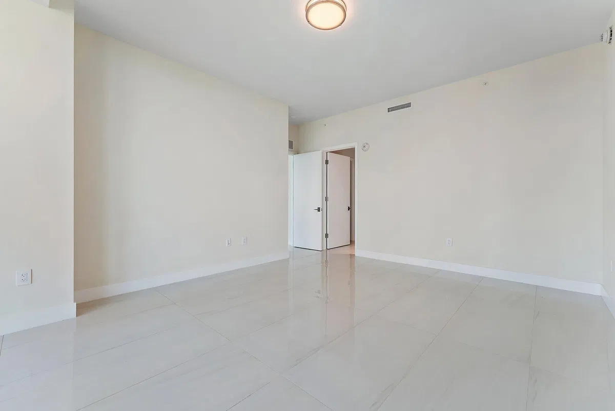 Amrit Ocean Resort & Residences Unit H1206 photo 19