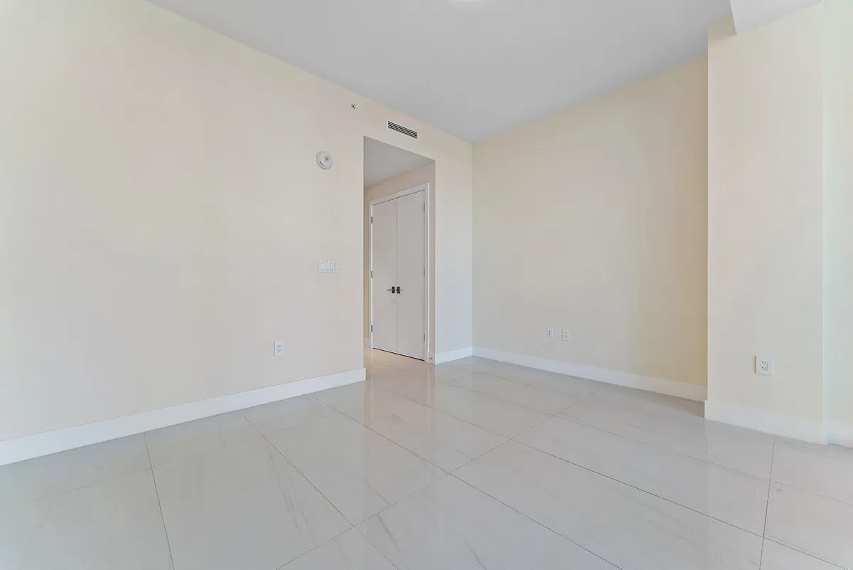 Amrit Ocean Resort & Residences Unit H1206 photo 28