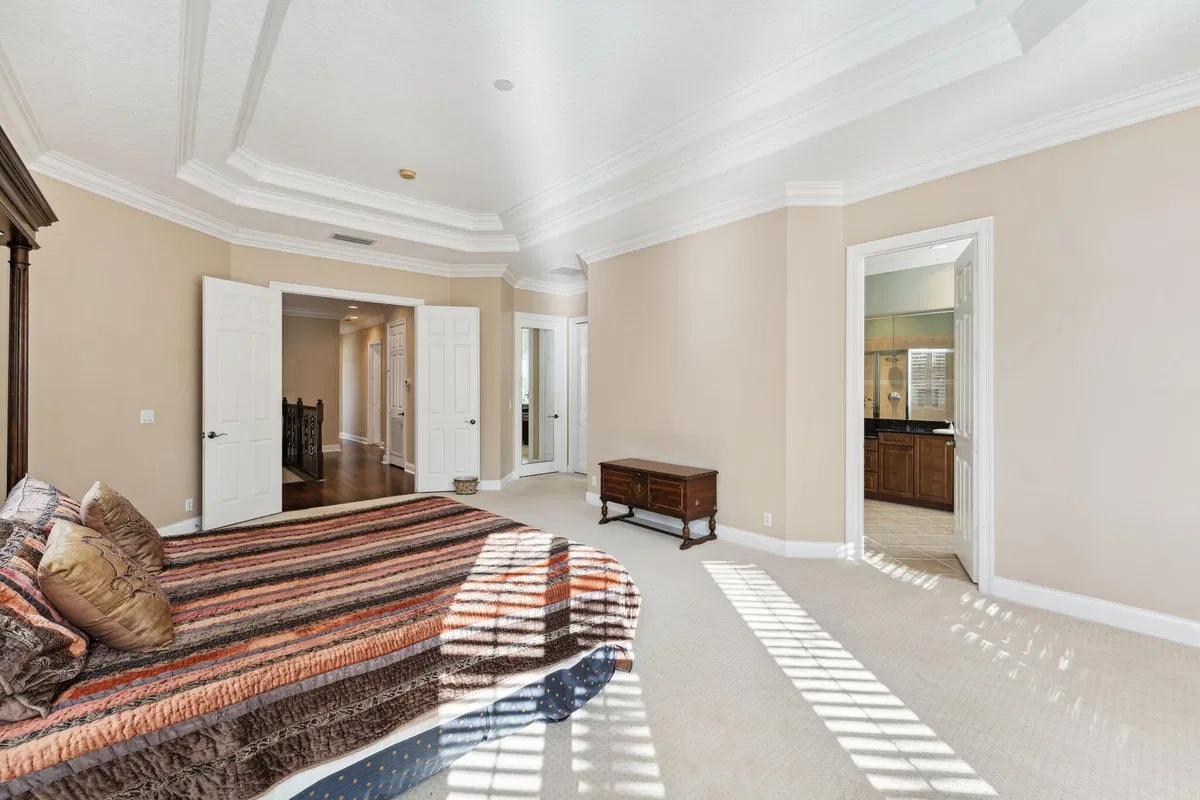 Residence photo 31