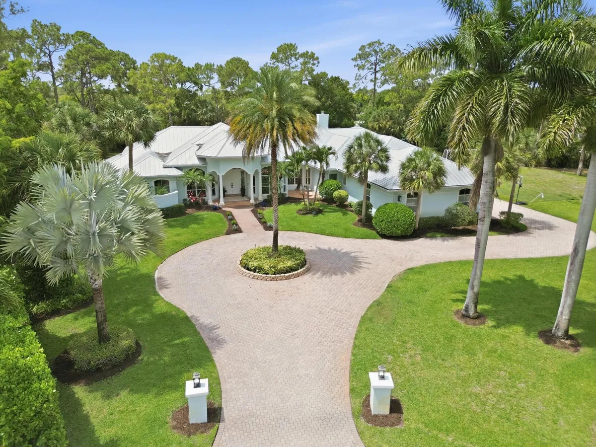 Paddock Park Residence