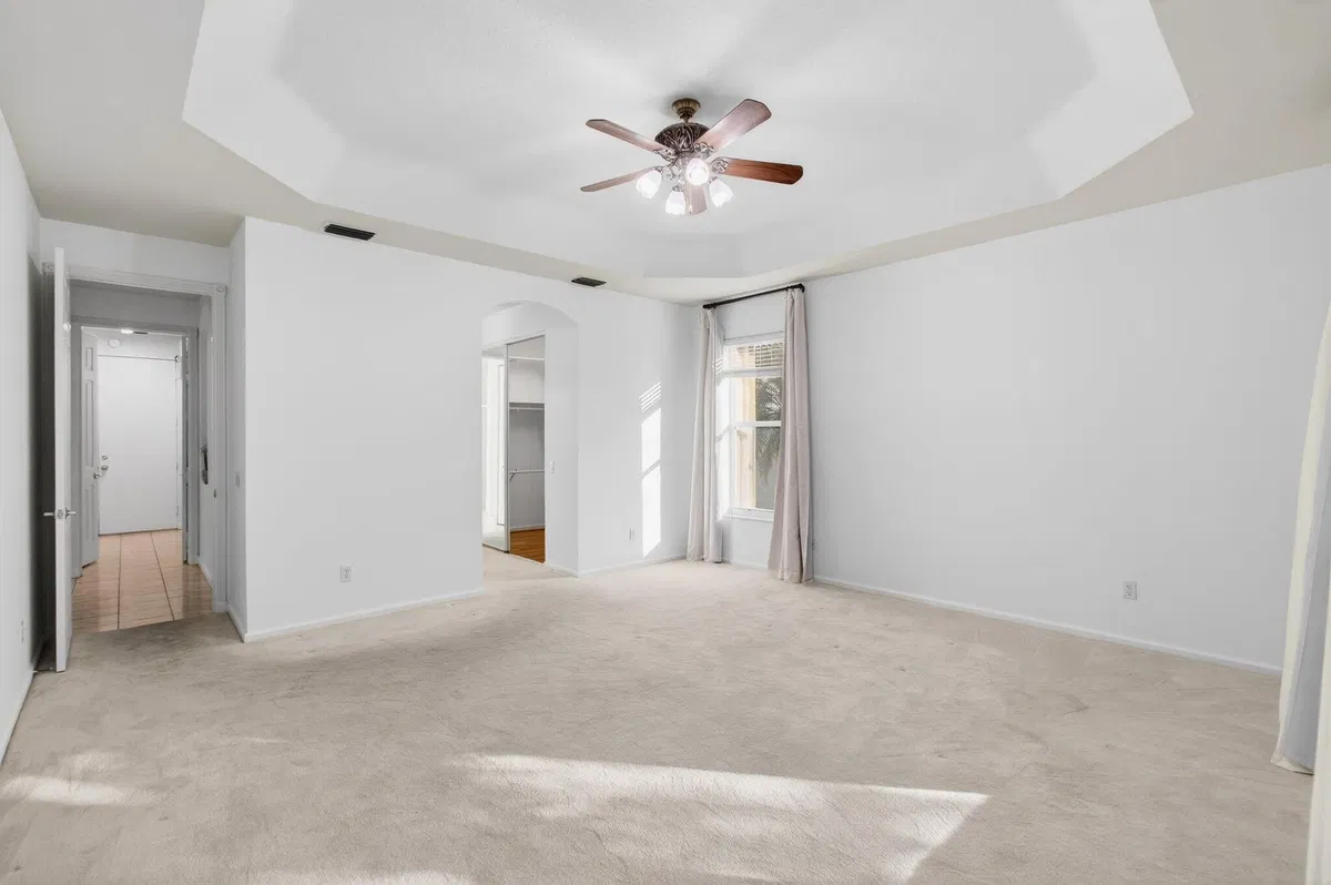 Residence photo 28