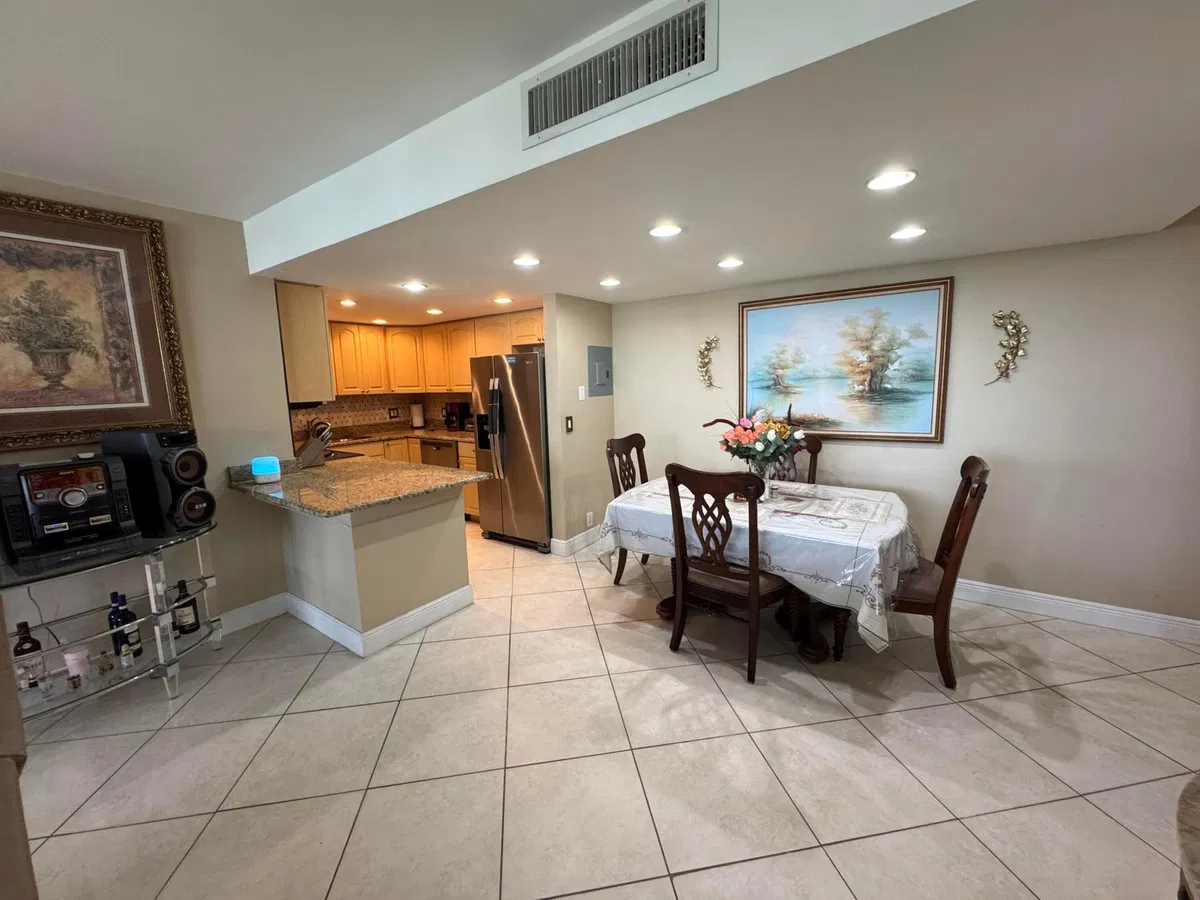 Golfview North Palm Beach I Unit 706 photo 10