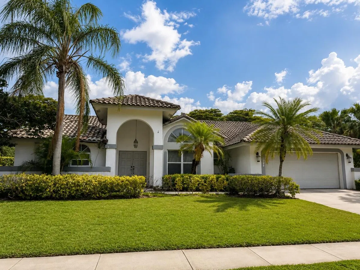 New Floresta Boca Raton Residence