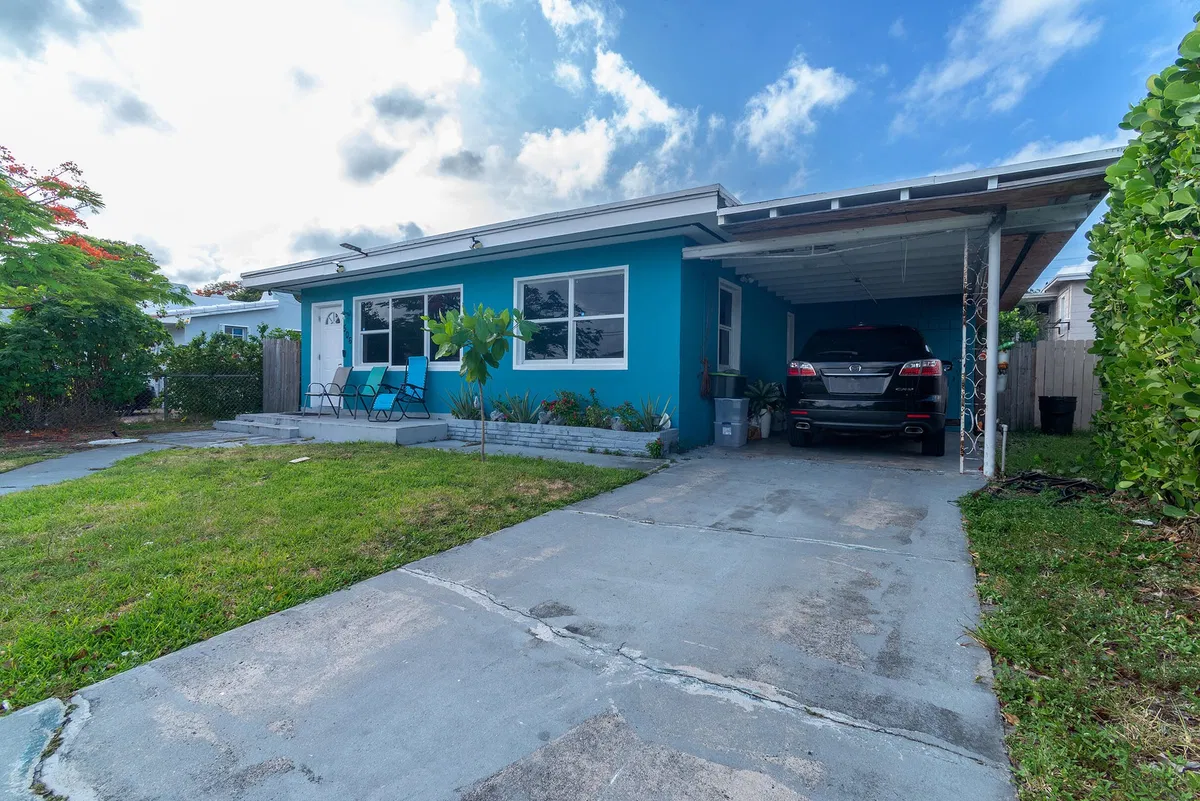 Residence photo 22