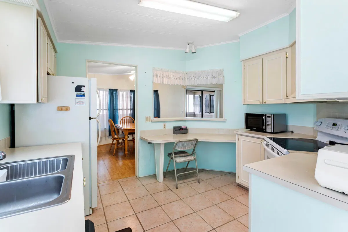 Residence photo 4